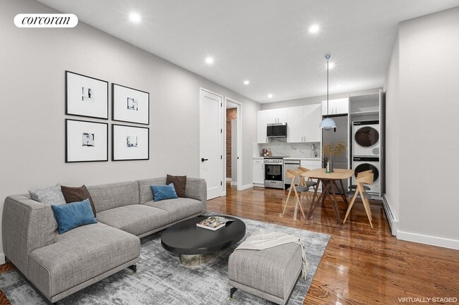 Building Photo - 126 W 25th St