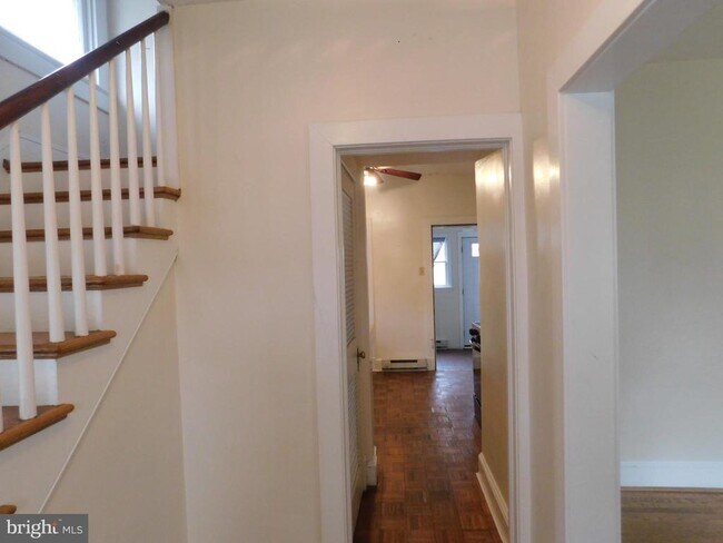 Foto del edificio - 614 National Ave