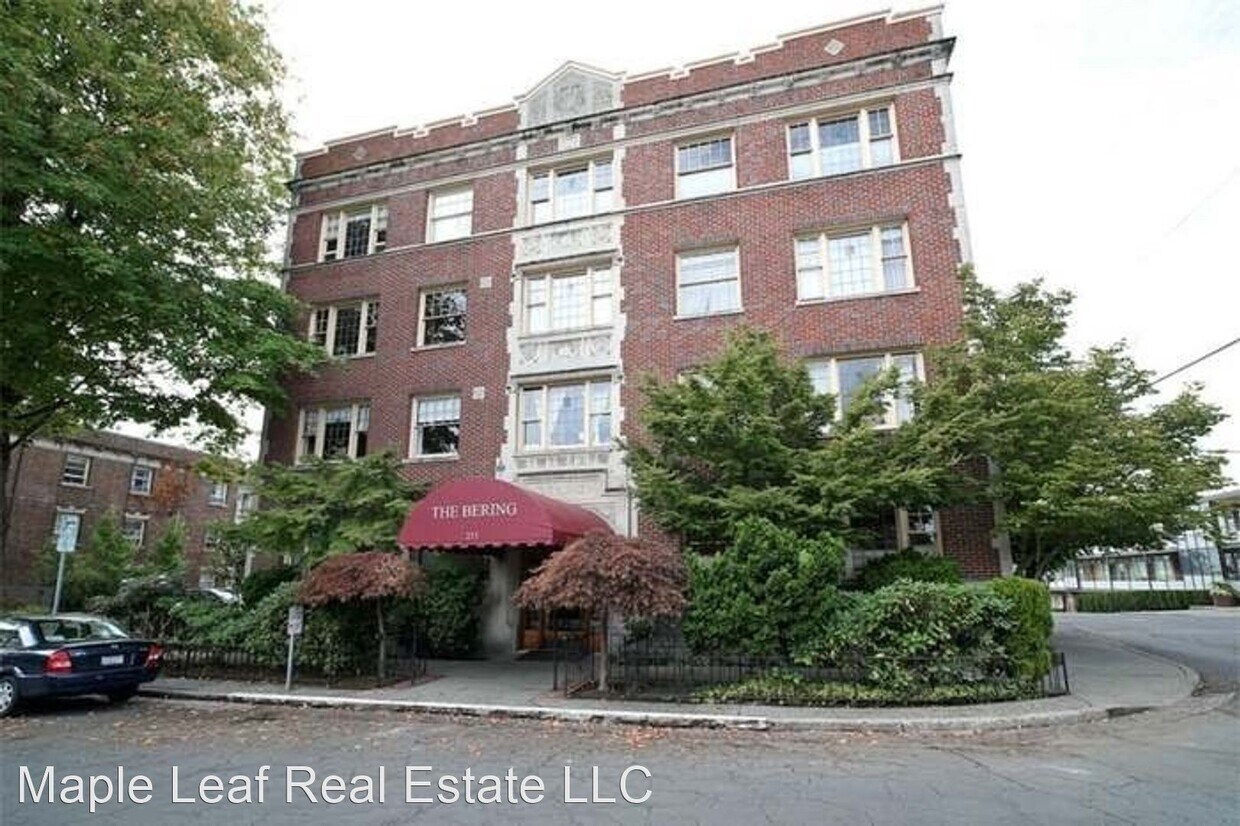 Primary Photo - 2 br, 1 bath House - 233 14th Ave E Apt 203
