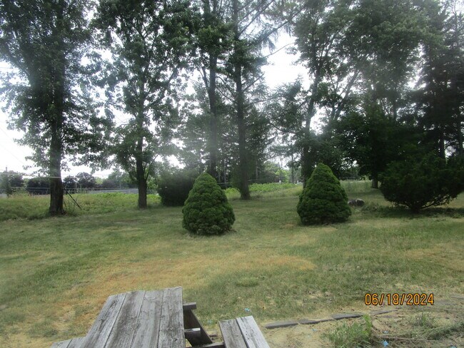 Foto del edificio - 33 Krug Ct