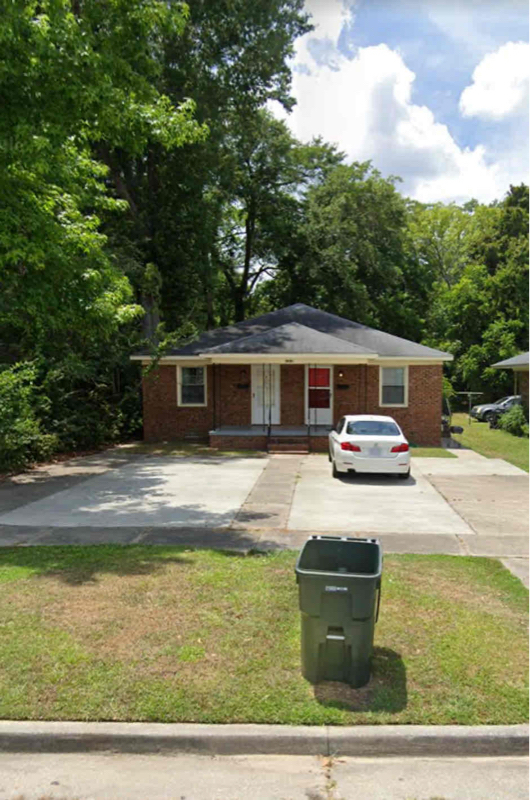 Primary Photo - 1310 Queens Rd