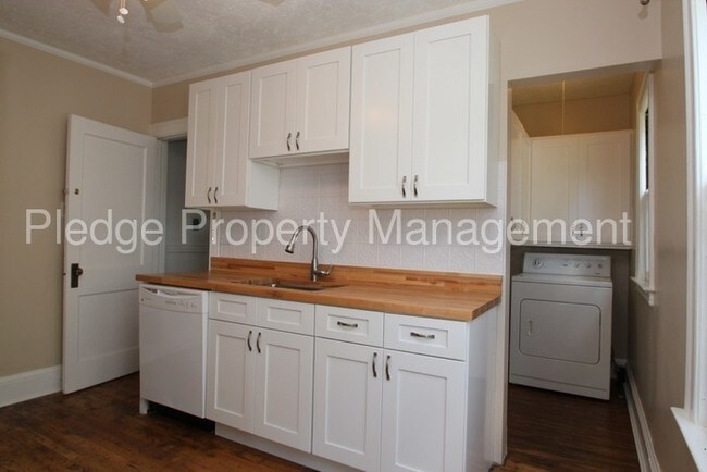 Foto del edificio - 65 Benton St