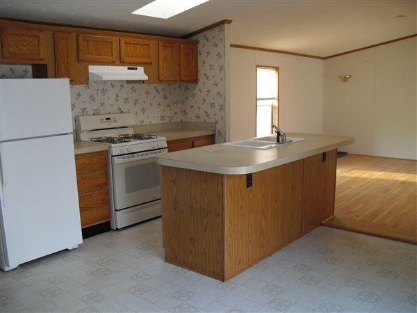 Foto del edificio - 3 br, 2 bath Mobile Home - Lakefront Estat...