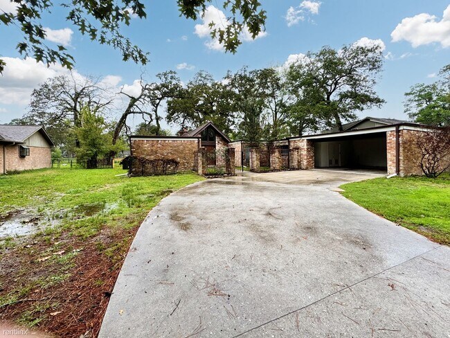 Building Photo - 3 br, 2 bath House - 1607 Chestnut Ridge Rd