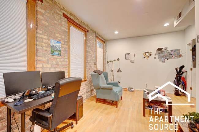 Foto del edificio - 1228 N Cleaver St