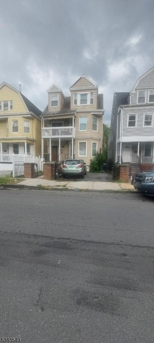 Building Photo - 180 N 16th St