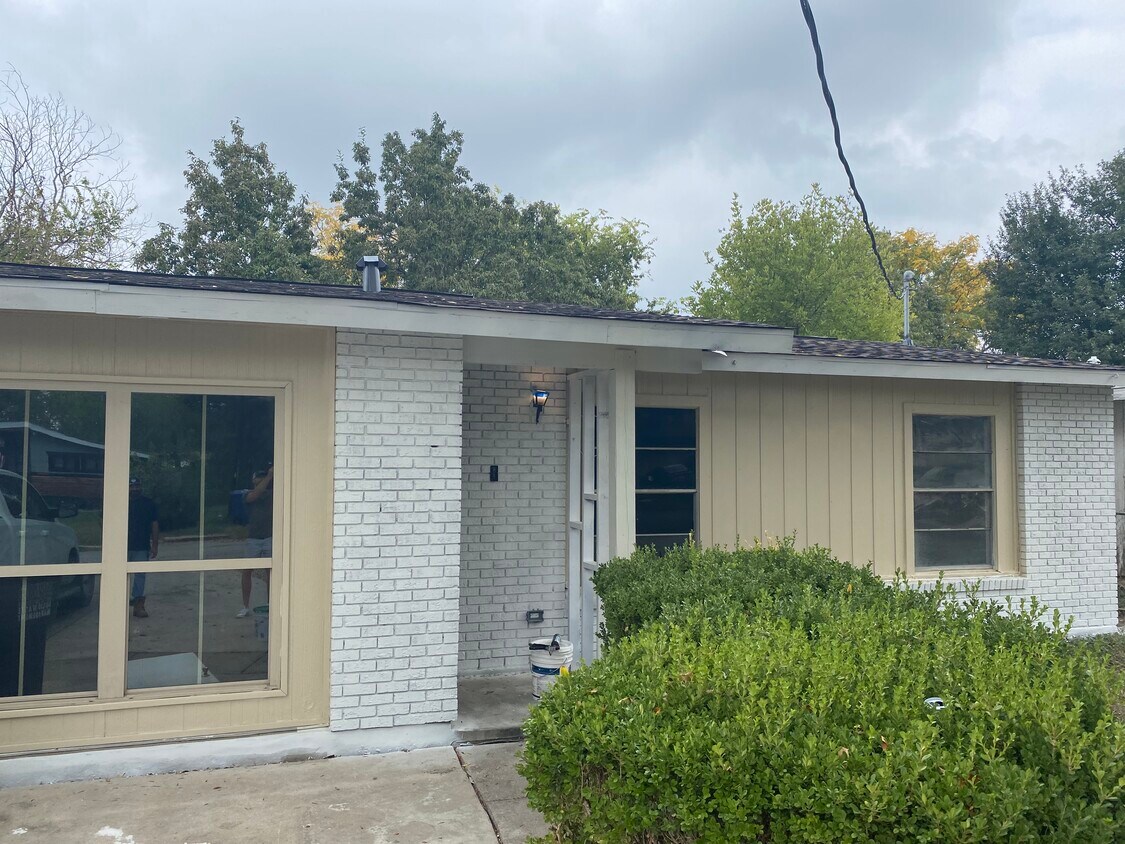 Foto del edificio - 107 Twilight Terrace