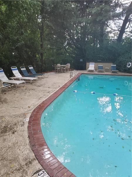 Foto del edificio - 1689 Briarcliff Rd NE