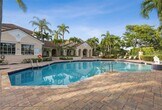 Foto principal - 1715 Village Blvd
