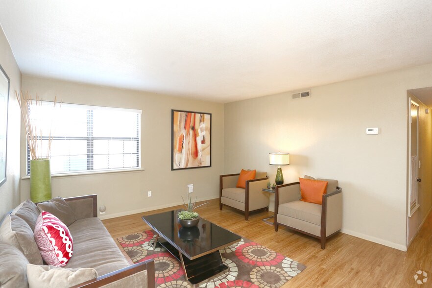 Britton Crossing Apartments Rentals Oklahoma City, OK