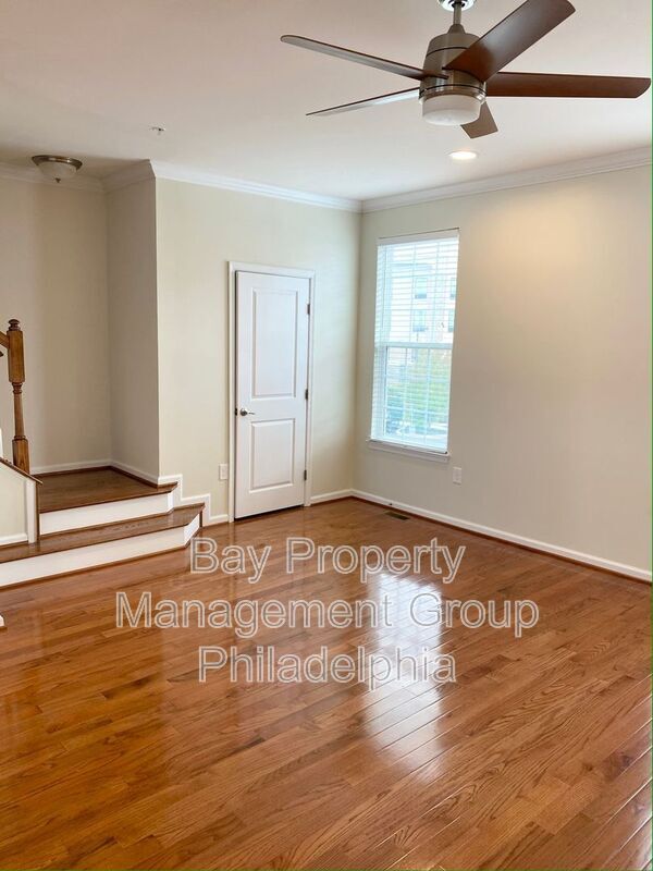 Foto del edificio - 913 Susan Cir