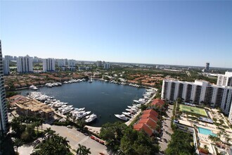 Building Photo - 21205 Yacht Club Dr