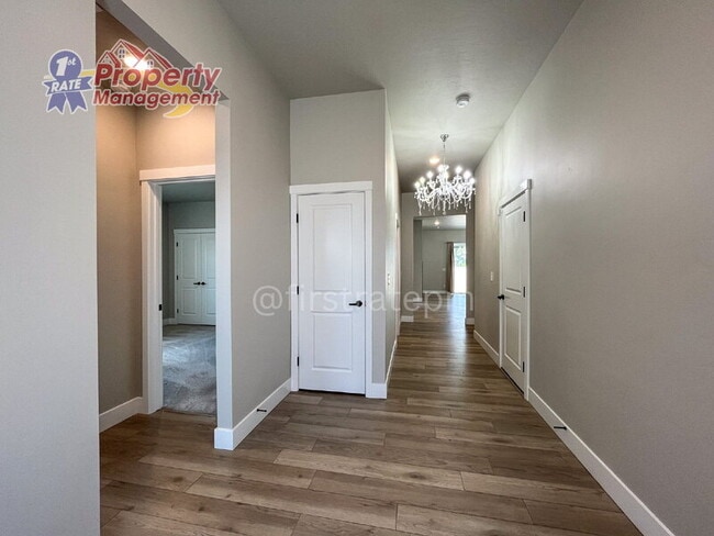 Building Photo - 6065 S Catria Pl