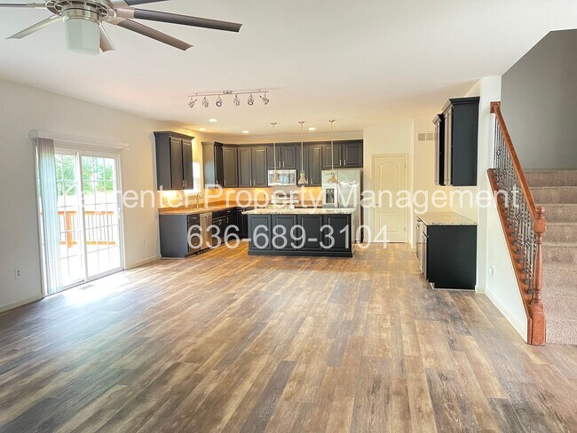 Foto del edificio - COMING SOON Modern 4BR Home