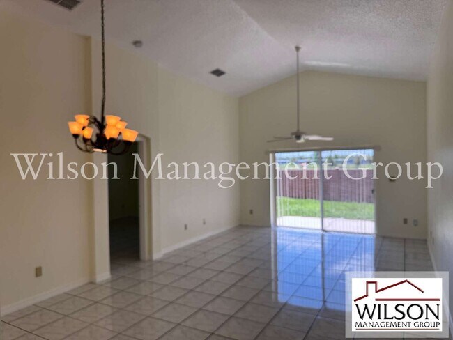 Foto del edificio - 7872 Elmstone Cir