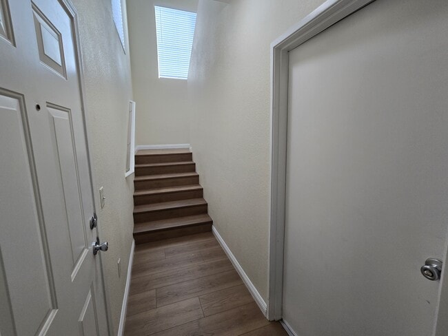 Building Photo - 9975 Peace Way