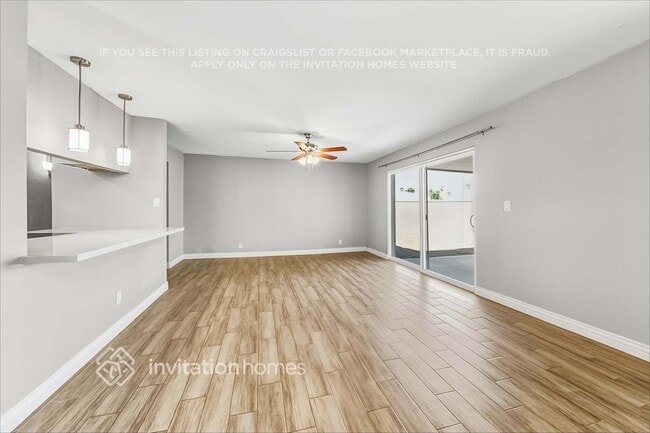 Building Photo - 1810 E Palmcroft Dr