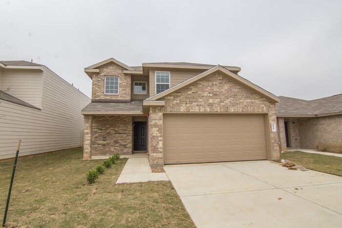 Foto principal - Oakwood Forest - 2029 Oakwood Forest Drive...