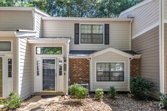 Building Photo - 7731 Falcon Rest Cir