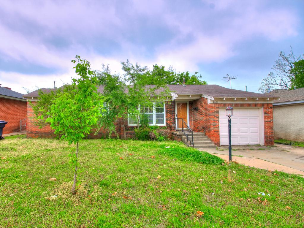 Primary Photo - 1614 SW 41st St