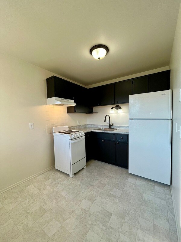 Foto del edificio - 650 Harrison Blvd