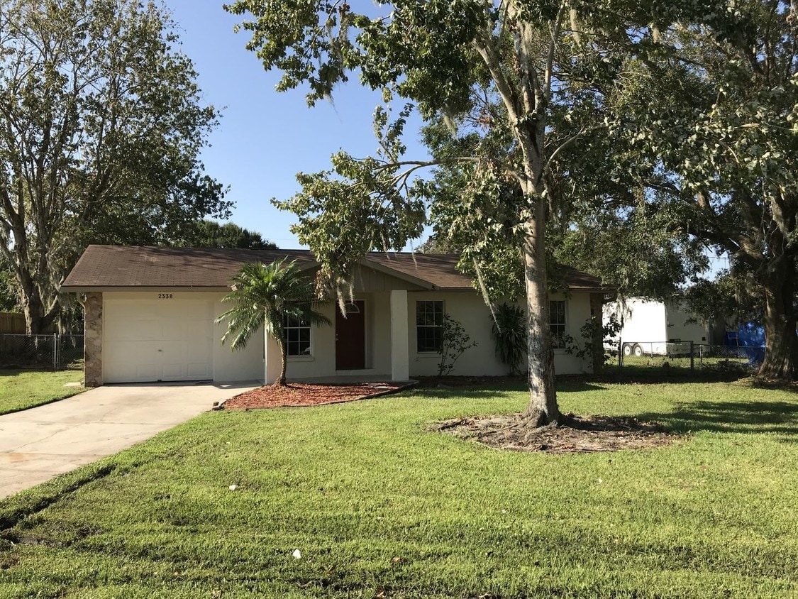2338 Northview Dr, Lakeland, FL 33810 House Rental in Lakeland, FL