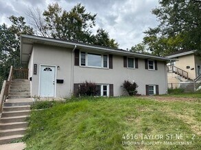 Building Photo - 4616 Taylor St NE
