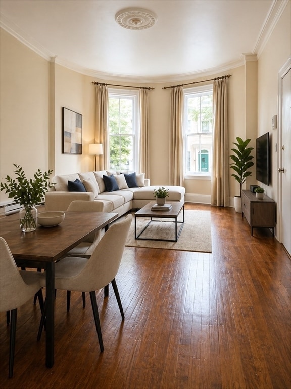 Foto del edificio - 106 E Brookline St
