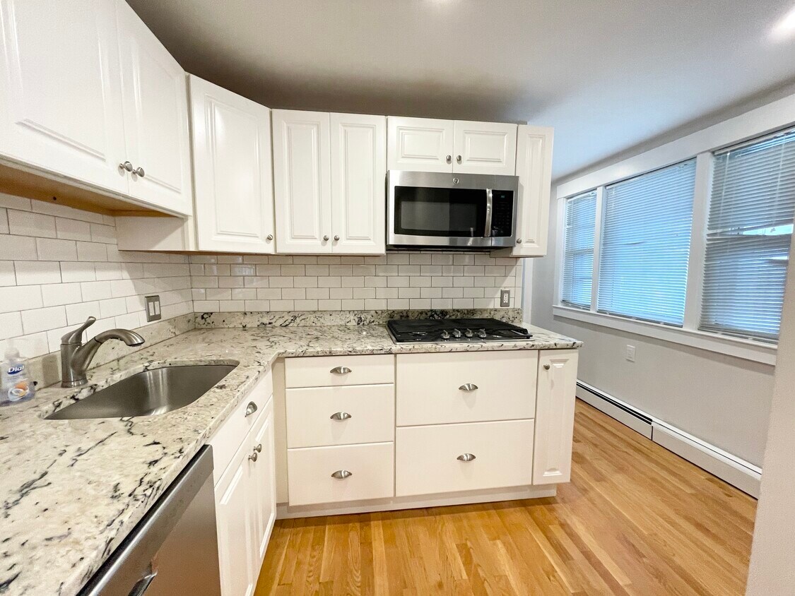 Primary Photo - 135 P St