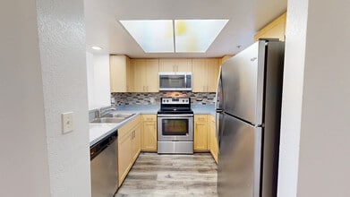Interior Photo - Inlet Bay at Gateway