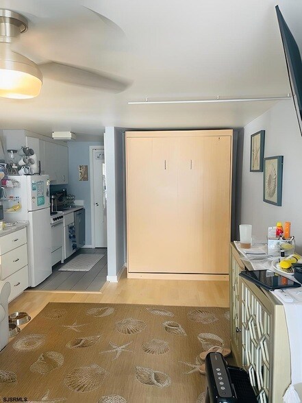 Foto del edificio - 9401 Pacific Ave