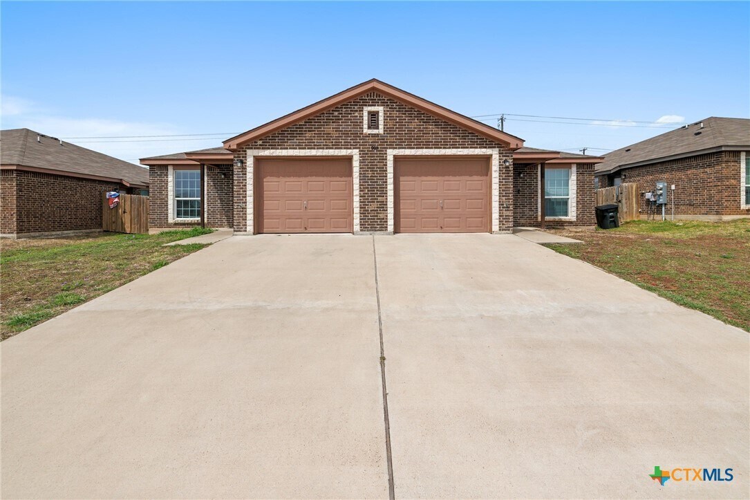 Foto principal - 903 Lasso Dr