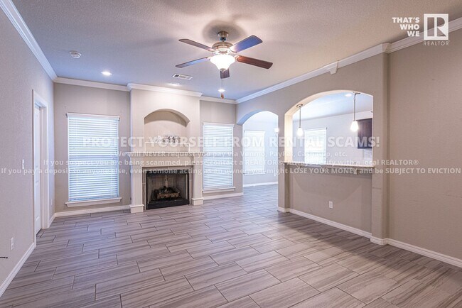 Building Photo - 4628 W Croft Dr