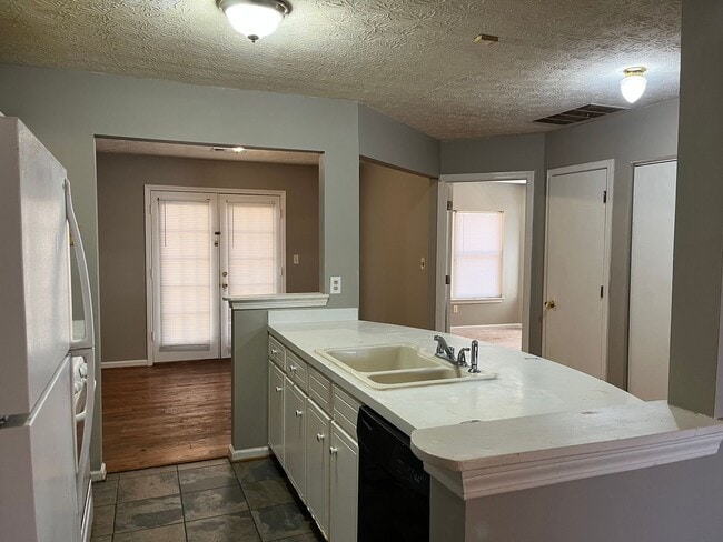 Foto del edificio - Ranch style home in Stockbridge