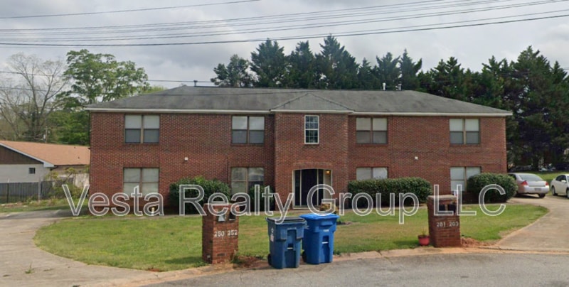 Primary Photo - 252 Toby Springs Ln