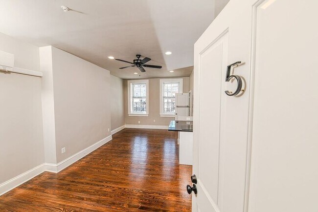 Building Photo - 808 N Calvert St