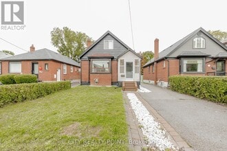 Building Photo - 80 Albani St