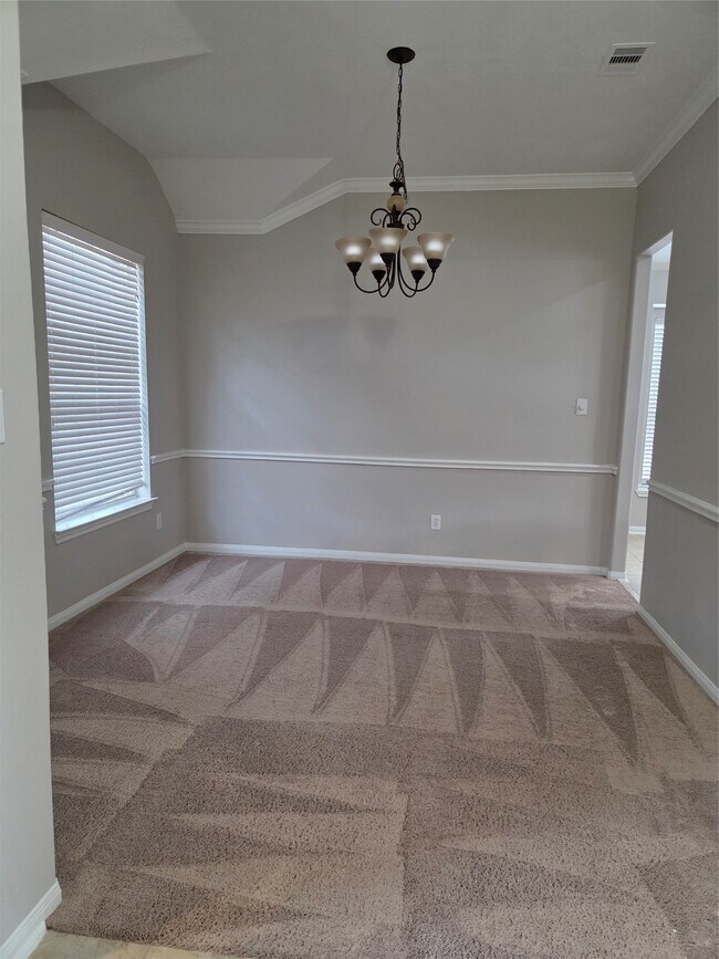 Building Photo - 2203 Winchester Lake