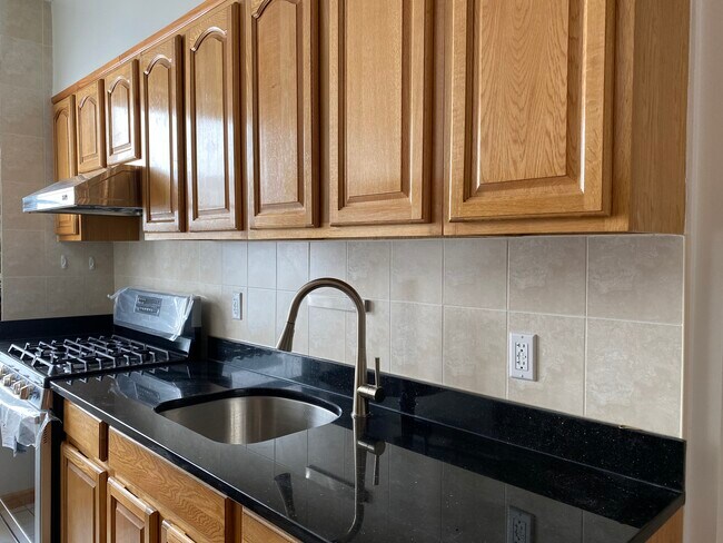 Kitchen - 2343 E 22nd St