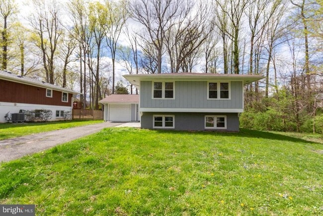 Building Photo - 4106 Lamarre Dr