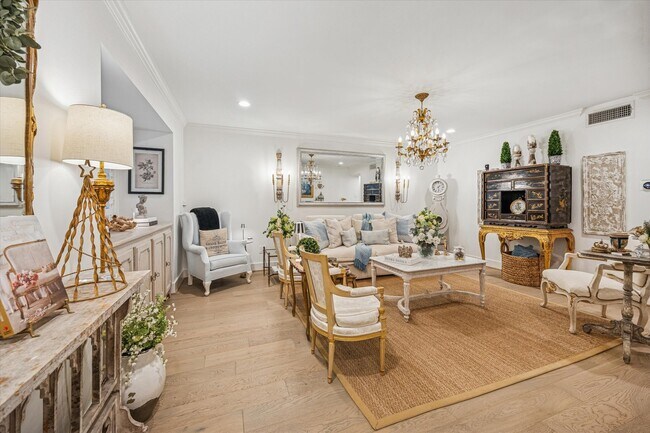 Foto del edificio - 5822 Doliver Dr