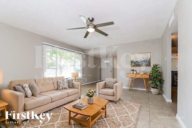 Foto del edificio - 6836 S Terrace Rd