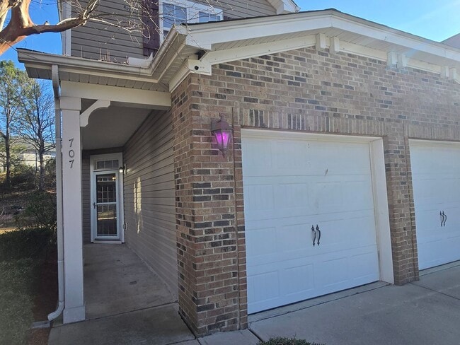 Photo - Beautiful 3 Bed 3 Bath Home in Amberly – Prime Triangle Location!