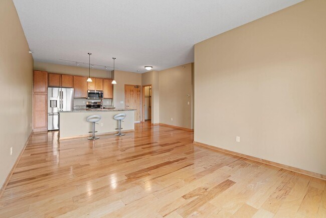Building Photo - 4525 Park Commons Dr