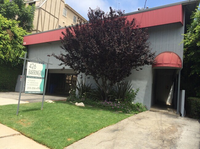 Building Photo - 426 S Barrington Ave