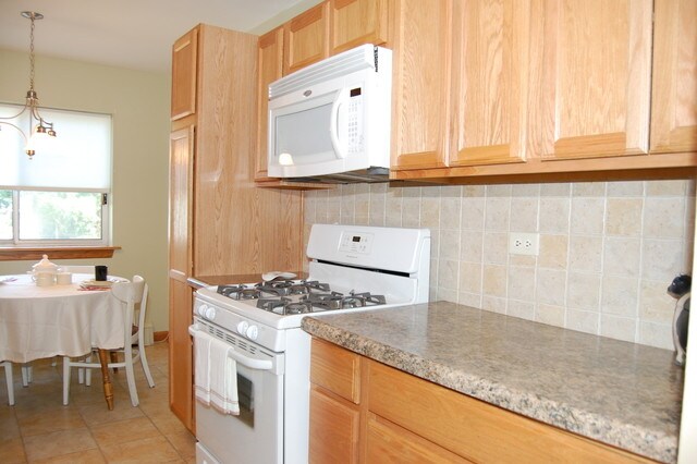 Building Photo - 1301 Finley Rd