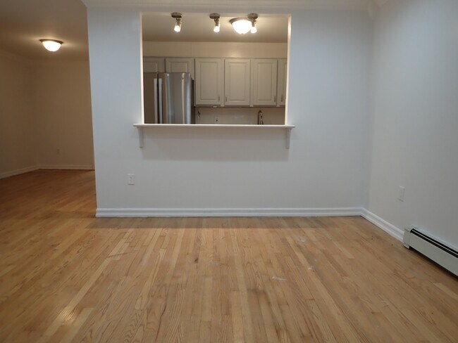 Foto del edificio - 426 Carlton Ave