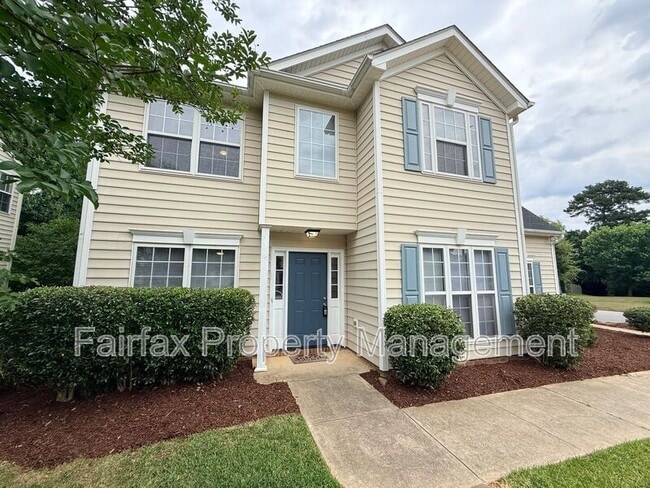 Building Photo - 201 Ridge Lake Dr