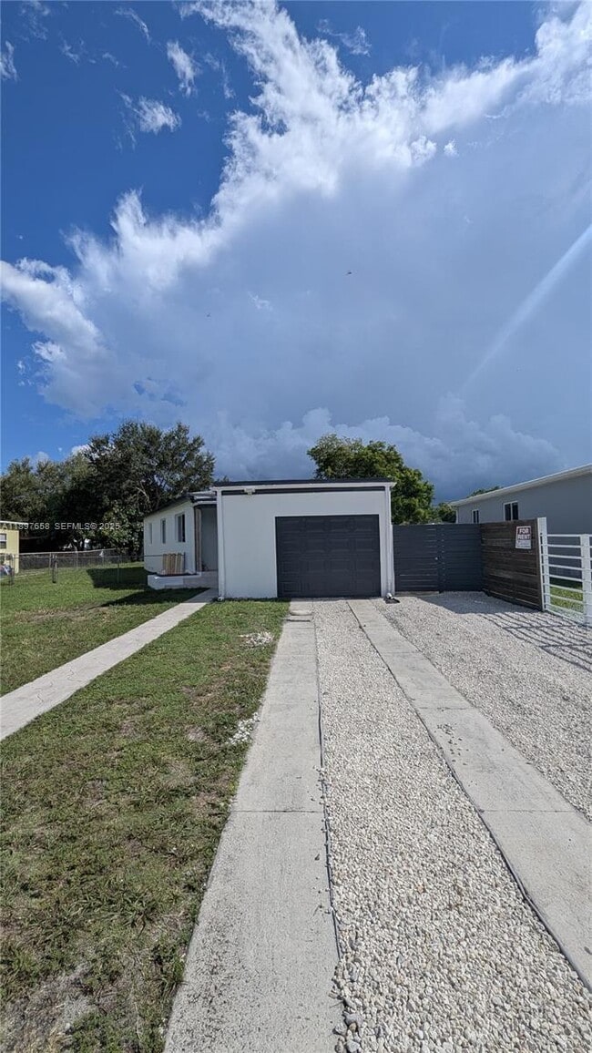 Building Photo - 340 NW 132nd St