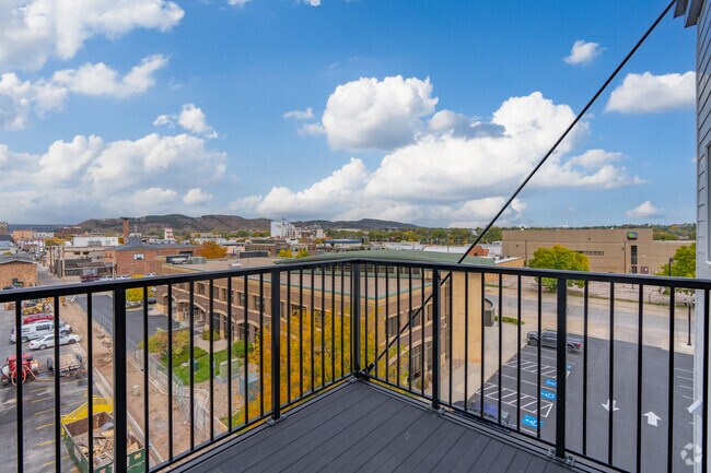 2BR, 2BA - The Elements, LLC